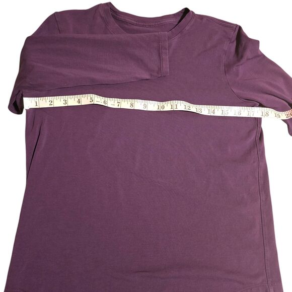 Lululemon Women’s Purple Long Sleeve Top Size 8–10 Activewear Stay comfortable - Picture 3 of 5